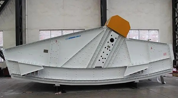 Угольный банановый экран