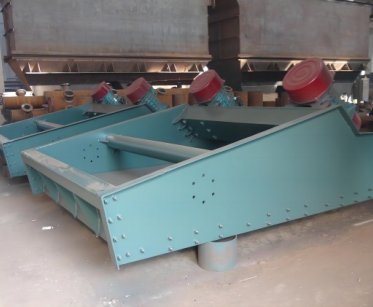 Нүүрсний чичиргээт тэжээгч