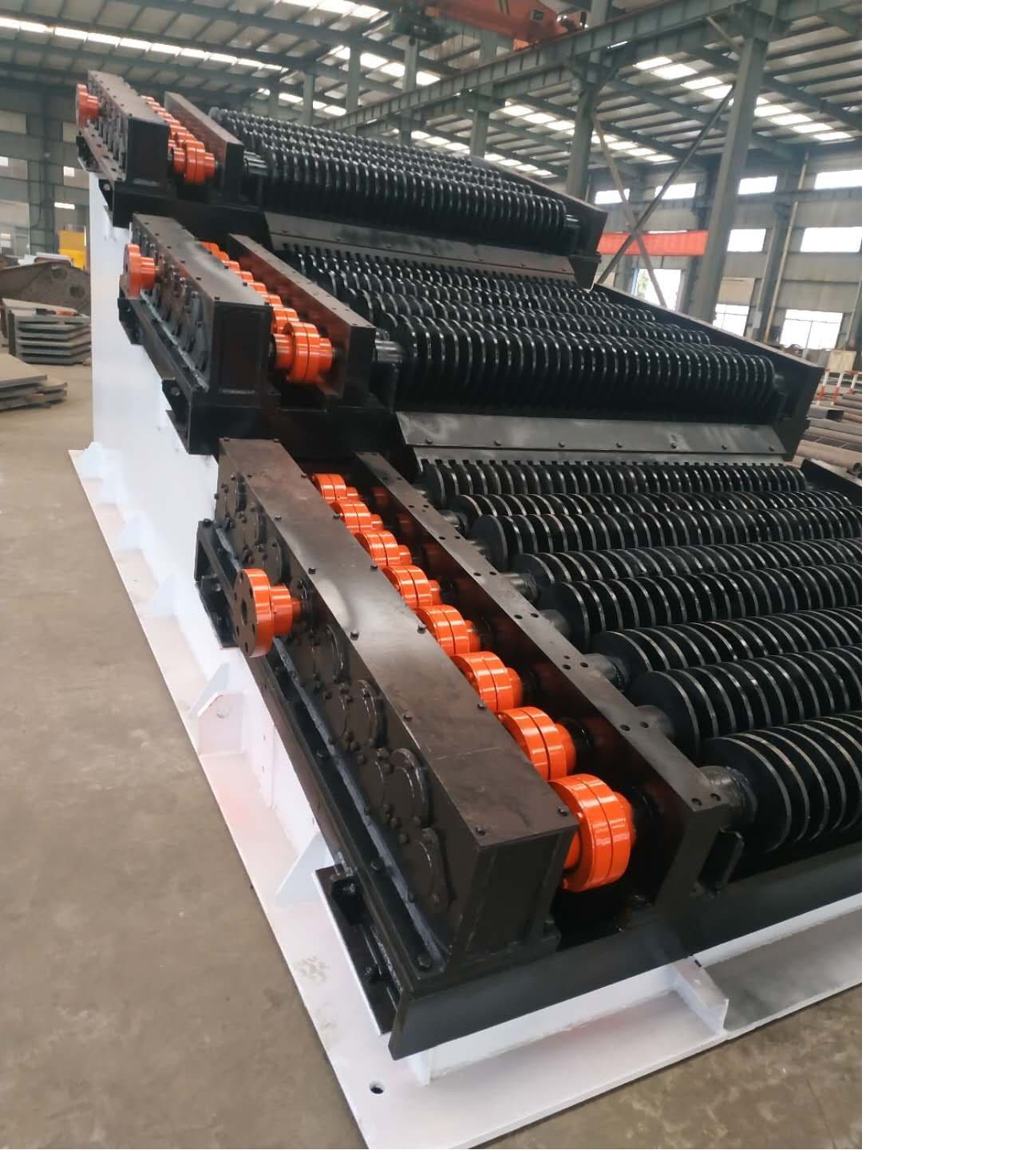 Layar Roller Majemuk