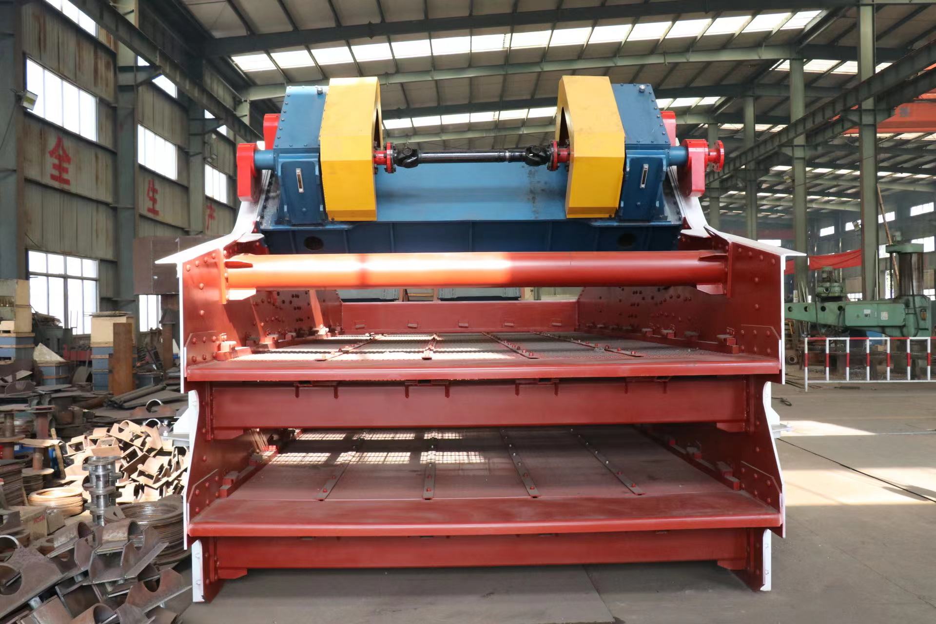 Màn hình tách nước tuyến tính hai tầng